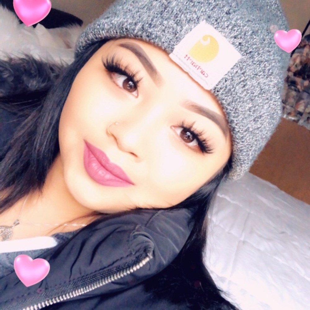 Meet your Posher, Sariah
